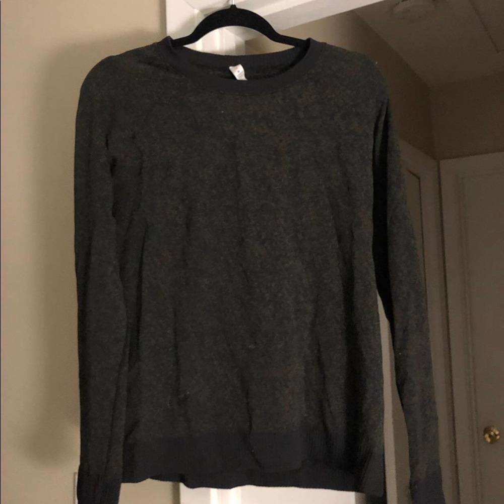 long sleeve lululemon top size 12